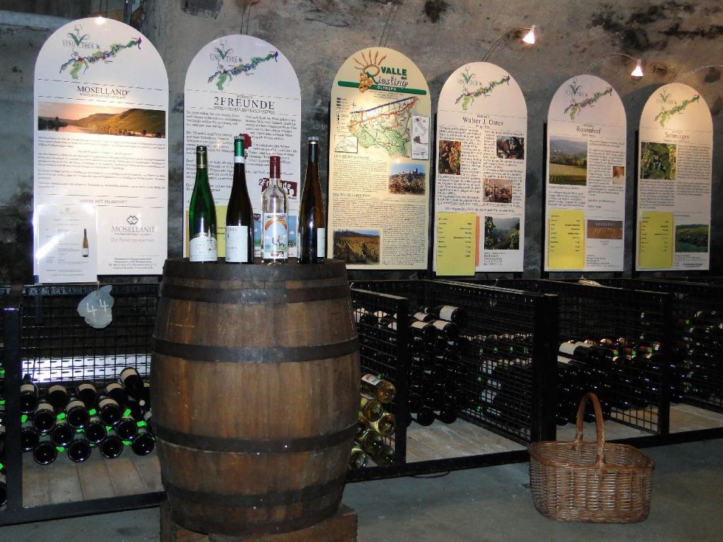 Mosel Vinothek